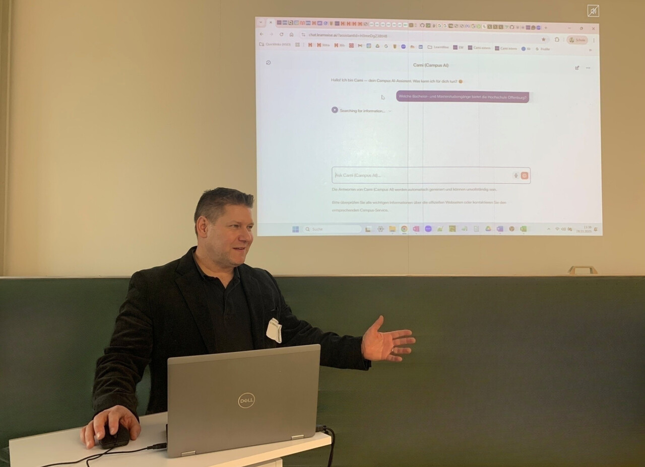 Vortragender beim Partnerforum am 28.11.2025