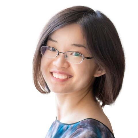 Porträtbild von Professorin Lei Li. Sie trägt ein buntes Oberteil.