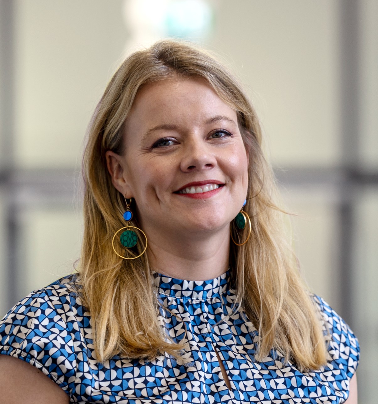 Prof. Dr. Melanie Sauter