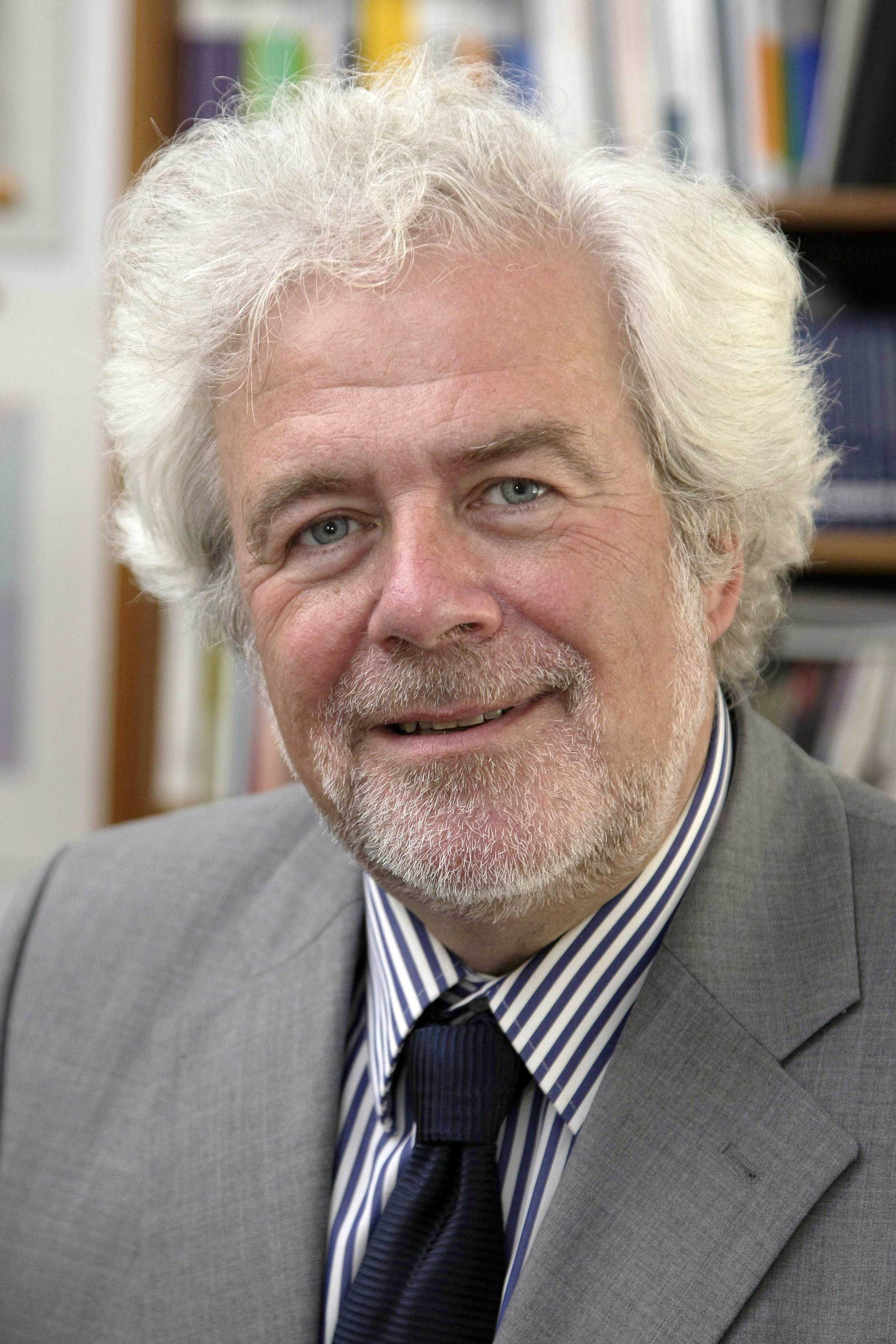 Prof. Dr. Jochen Hörisch
