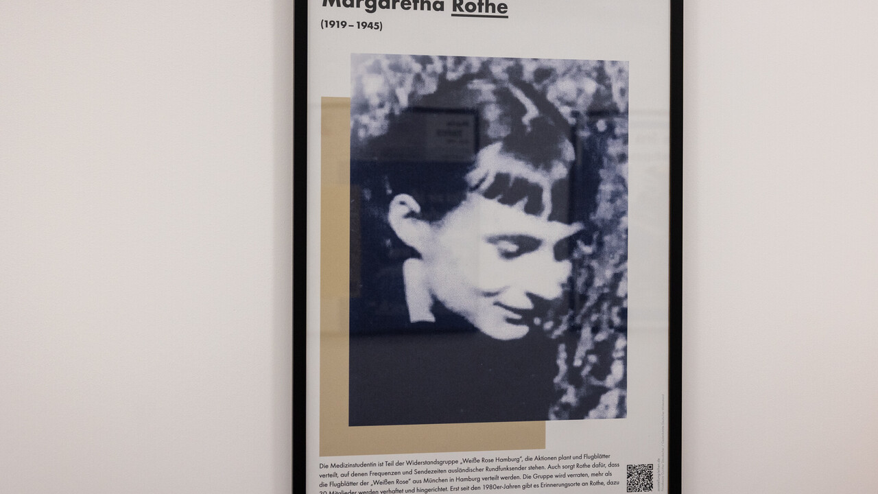 Portrait mit einer Frau und begleitenden Infotexten