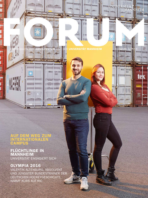 Cover des FORUM-Magazins mit dem Titel "Auf dem Weg zum internationalen Campus"