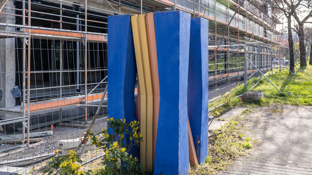 Bunte Skulptur