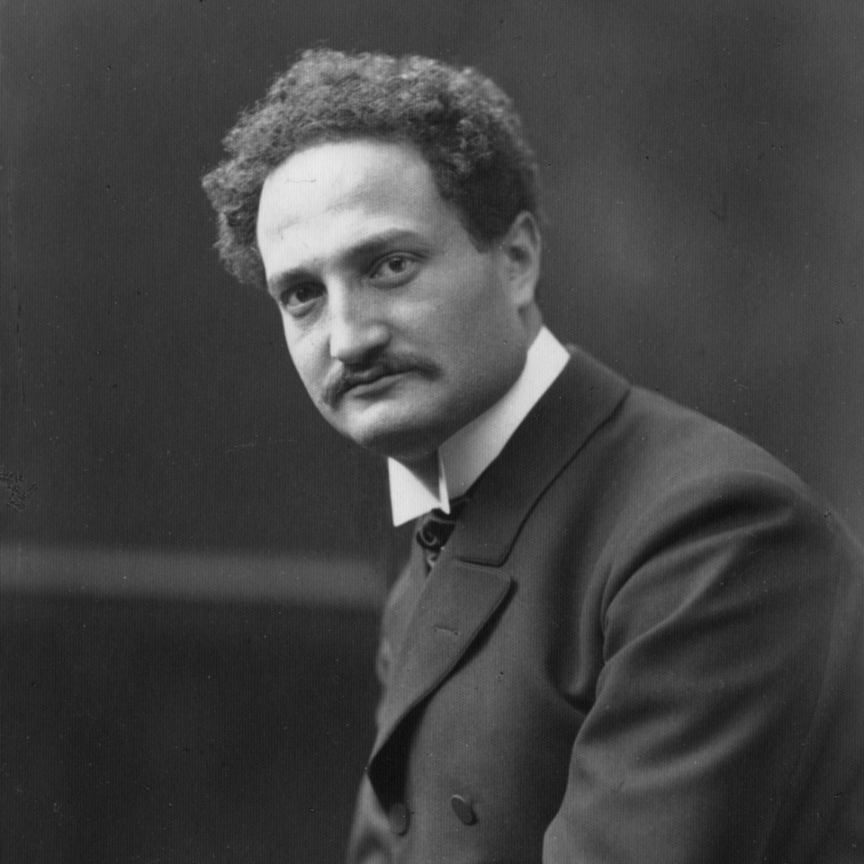 Schwarz-weiß Portrait von Ludwig Frank