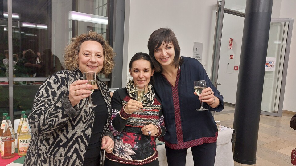 Prof. Dr. Lidia Becker, PD Dr. Amina Kropp und Alessandra Volpe bei der Giornata della Cultura Italiana