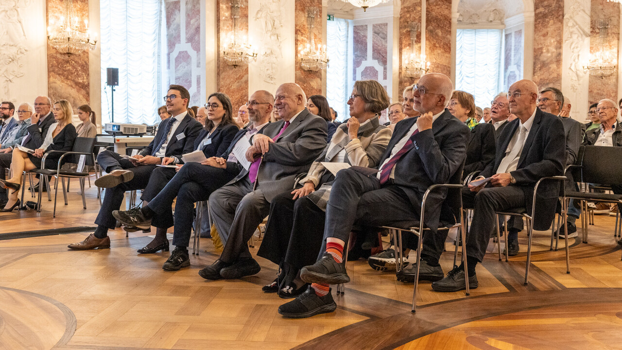 Gäste im Rittersaal