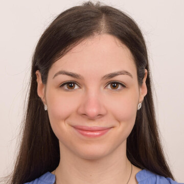 Dr. Andreea Iana