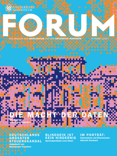 Cover des FORUM-Magazins mit buntem QR-Code und dem Titel "Die Macht der Daten". 