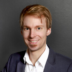 Prof. Dr. Simon Rother