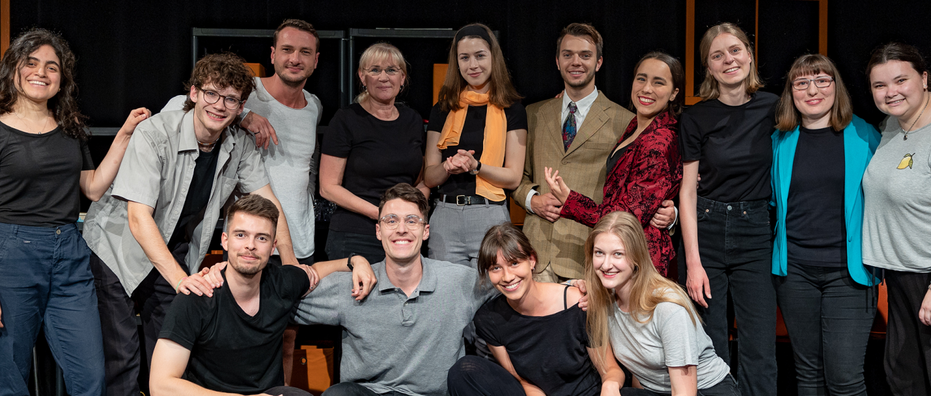 Eine Theatergruppe.