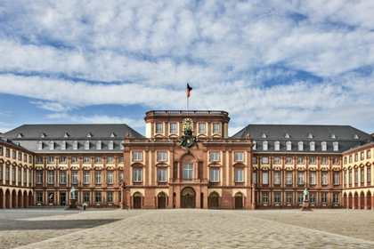 Mannheimer Schloss Ehrenhof