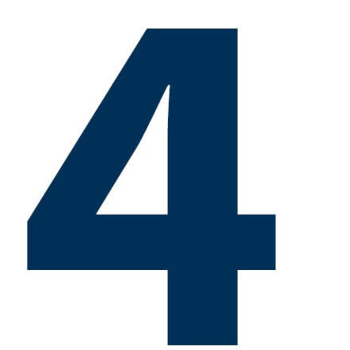 Zahl 4