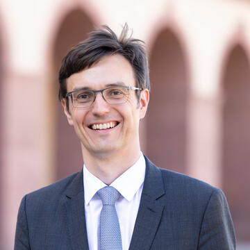 Prof. Dr. Erik Röder