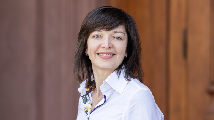 Porträtbild von Prof. Dr. Lidia Becker