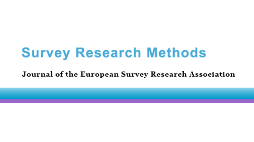 Logo von Survey Research Methods. Blaue Schrift auf weißem Grund