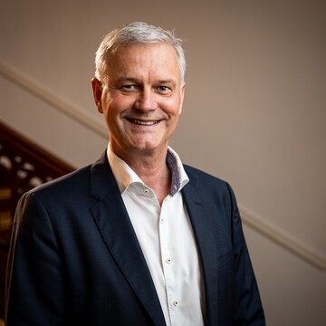Prof. Dr. Bernd Helmig