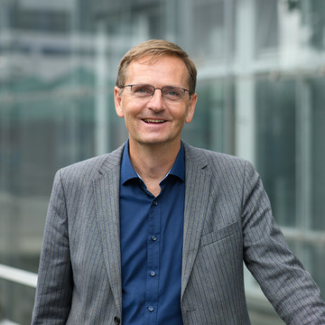 Prof. Dr. Oliver Dickhäuser