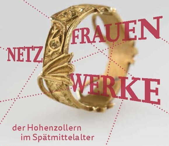 Goldring mit pinkem Schriftzug Frauen-Netz-Werke