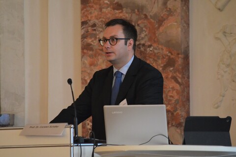 Begrüßung durch Prof. Andreas Maurer