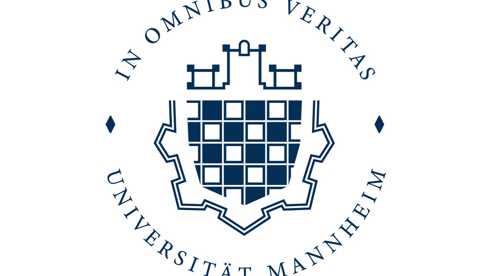 Das Siegel der Universität Mannheim mit dem Motto "In In omnibus veritas suprema lex esto". 