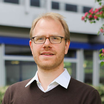Prof. Dr. Jochen E. Gebauer