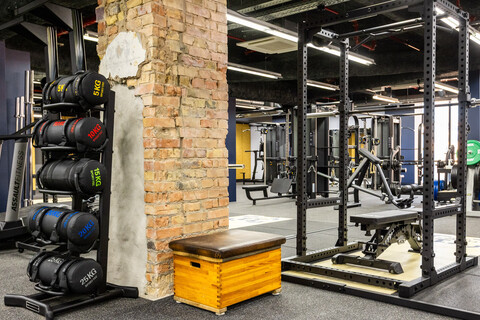 Trainingsfläche im T1 Fitnessstudio