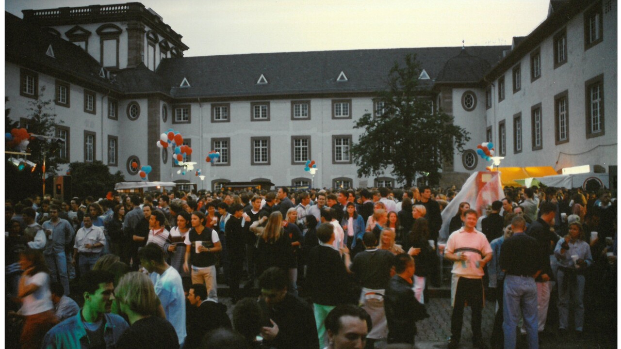 Party im Schneckenhof in den neunziger Jahren