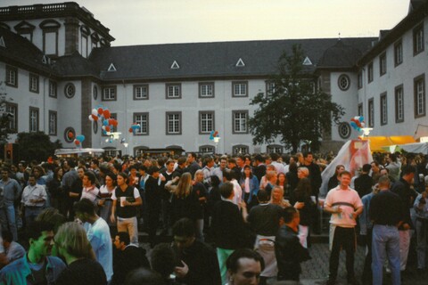Party im Schneckenhof in den neunziger Jahren
