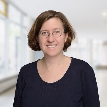Dr. Christiane Cischinsky (she/her)