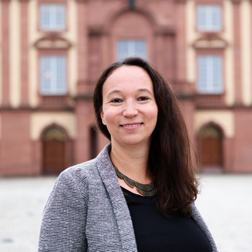 Vania Fundinger-Sawant