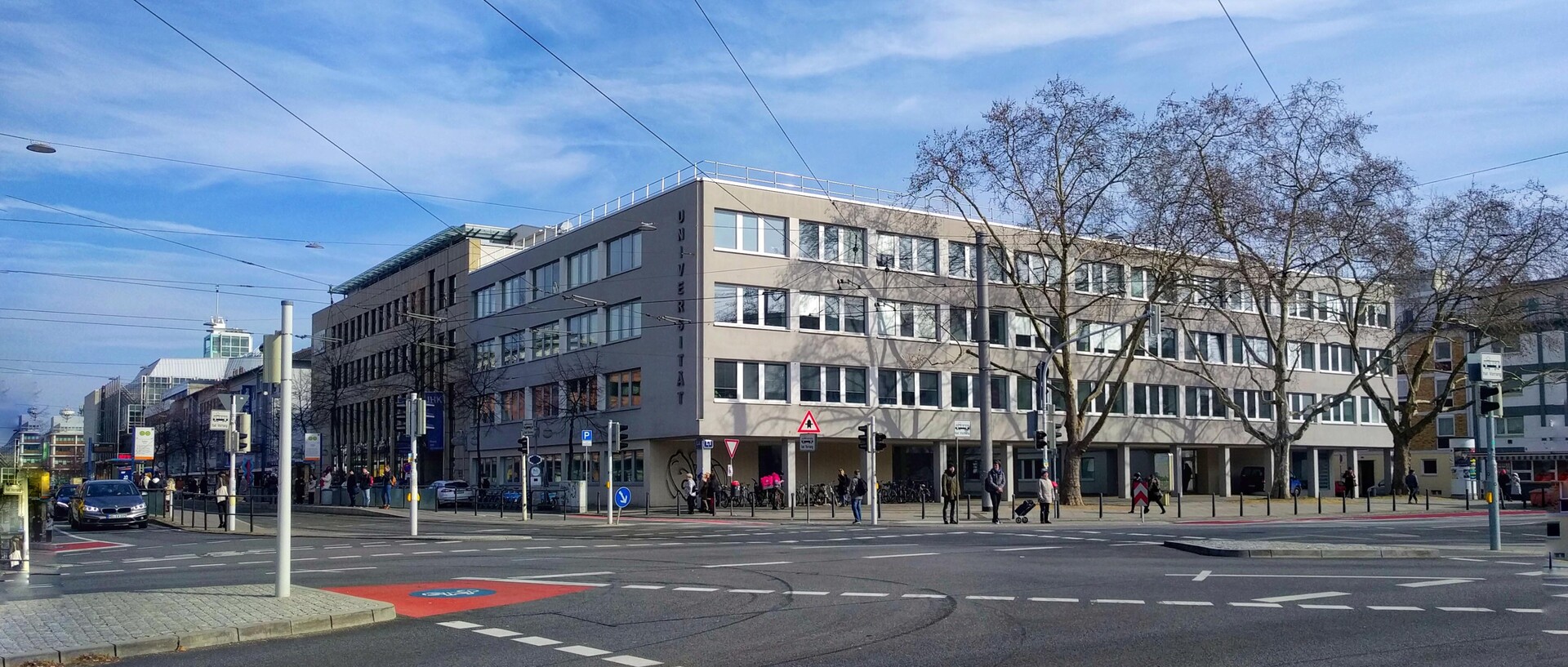 University building L1 in front of a blue sky