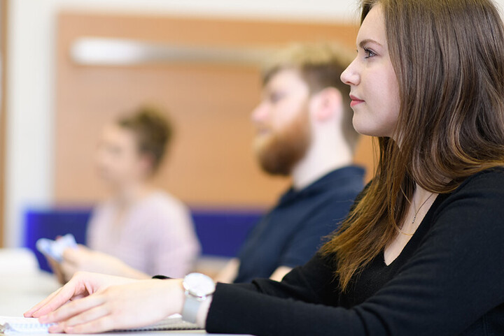 Studierende in Vorlesung 