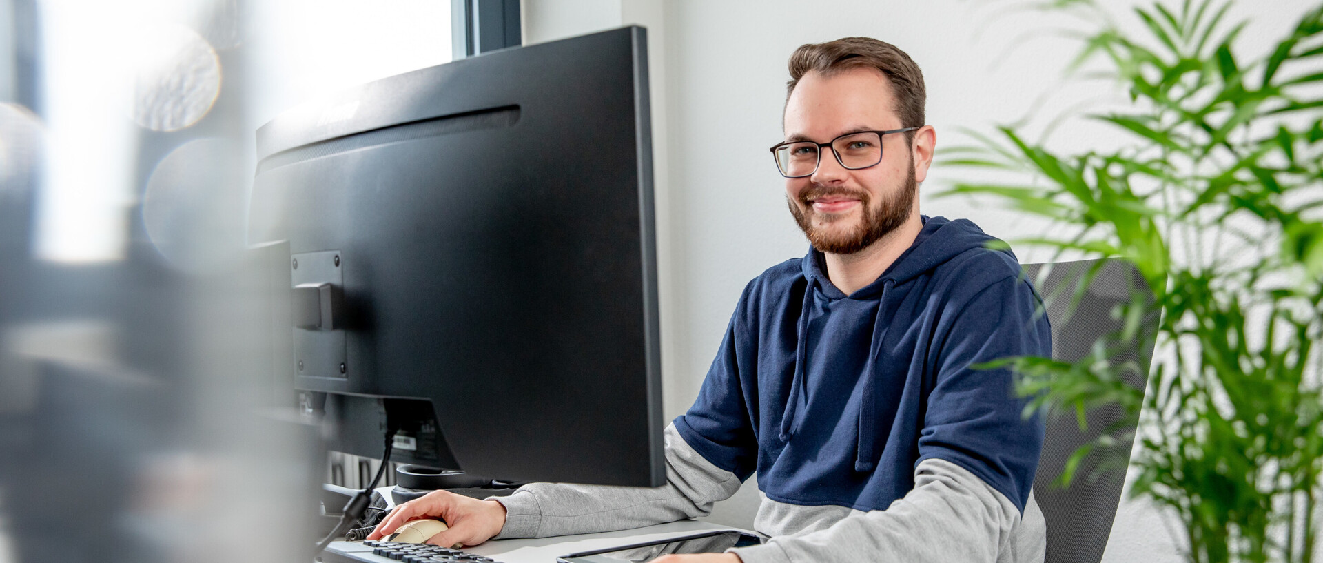 Mitarbeiter am Computer