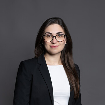Dr. Lora Pavlova